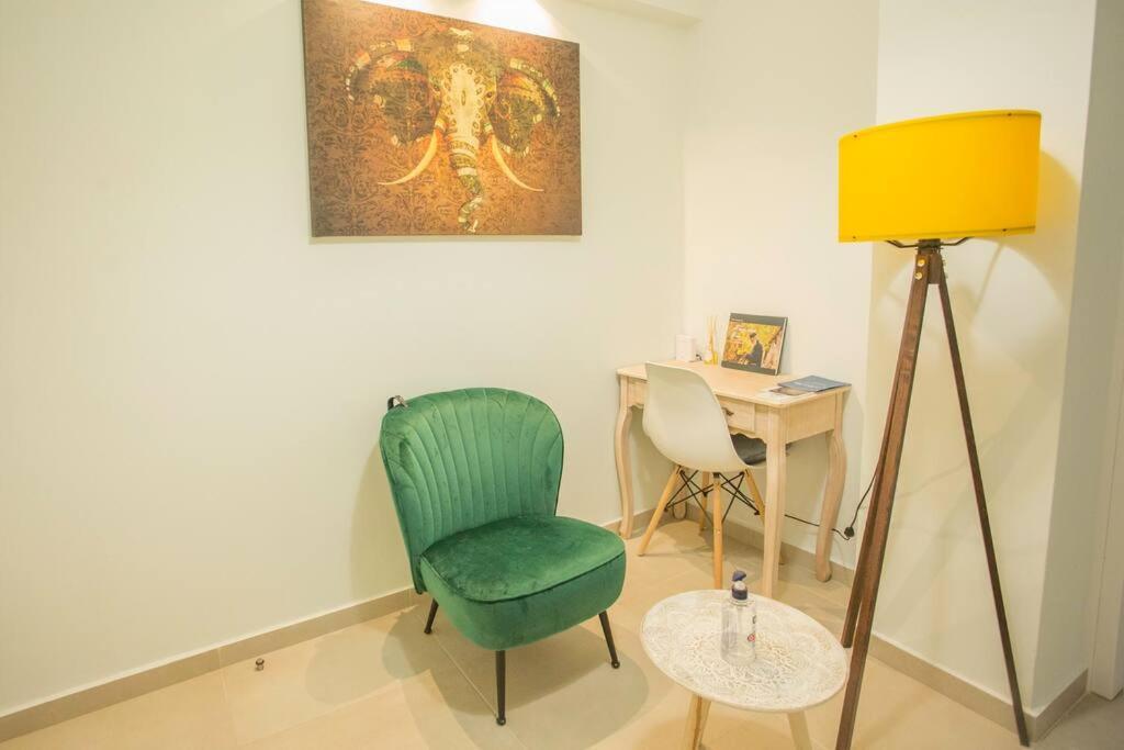 350M From Museum Of Acropolis A Cozy & Quiet House Apartment เอเธนส์ ภายนอก รูปภาพ